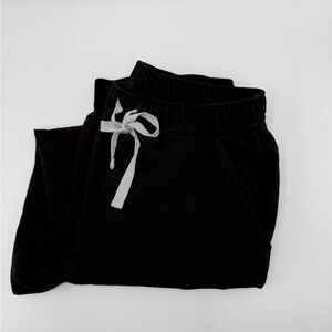 Figs Men’s Black Jogger Scrub Pants with Gray Tie Small